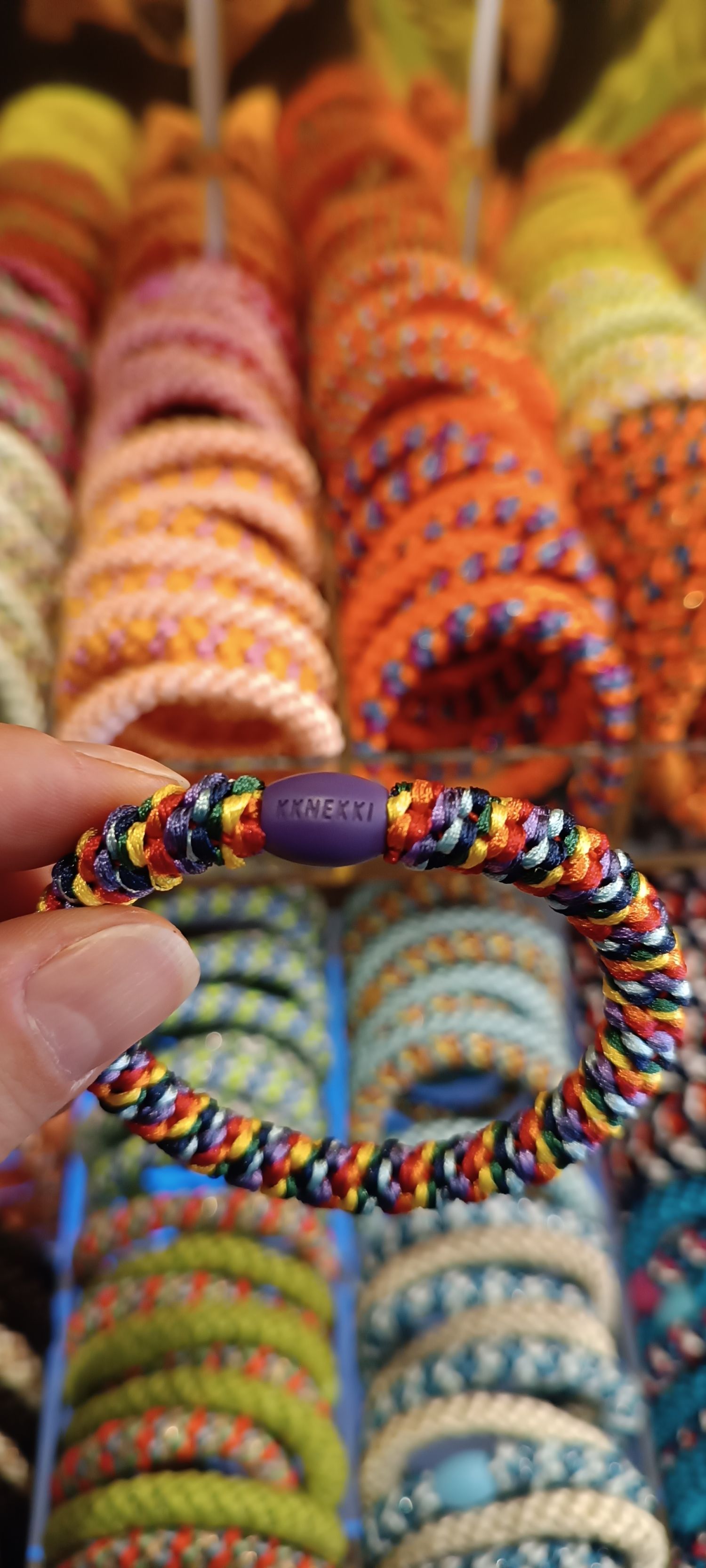 Kknekki Rainbow