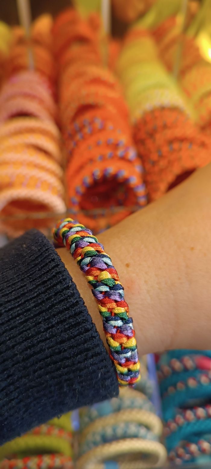 Kknekki Rainbow