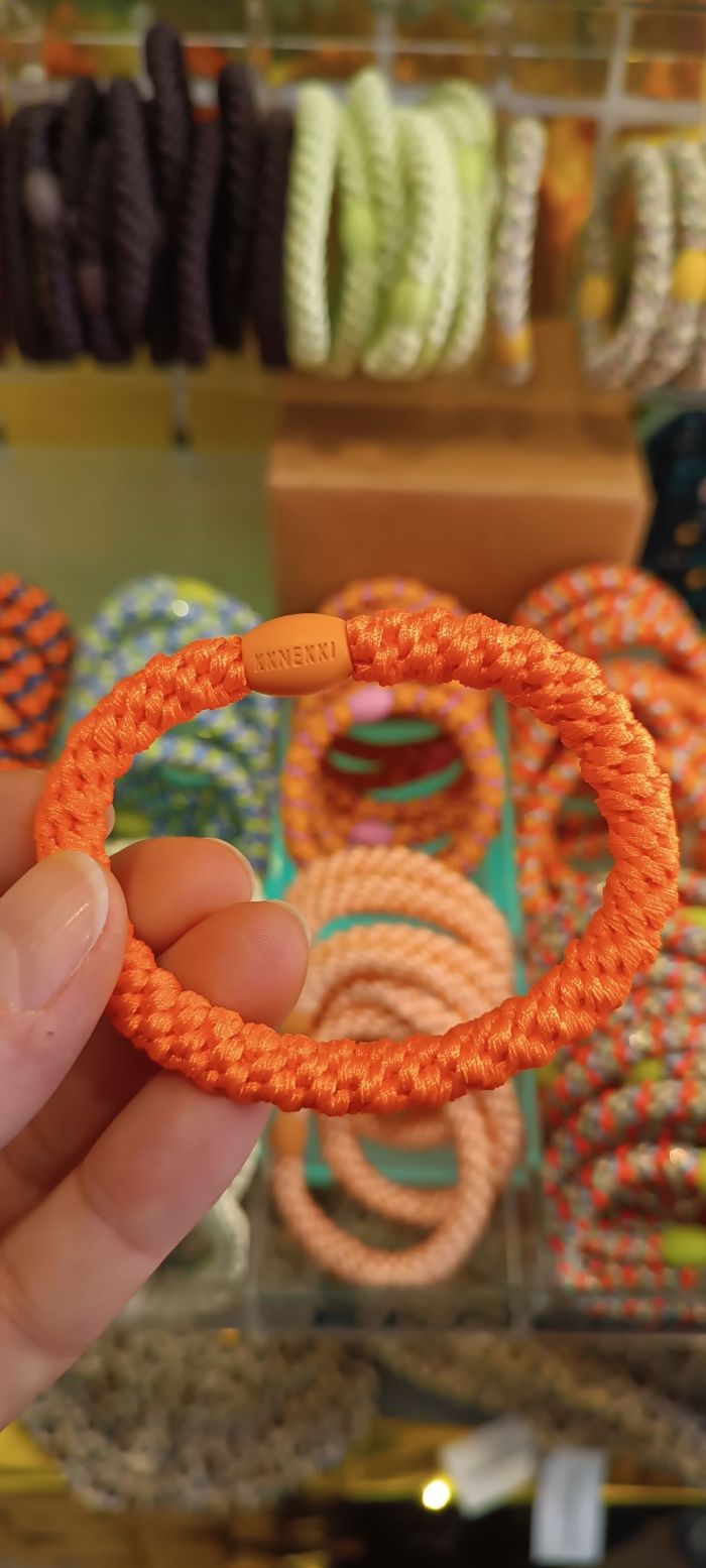 Kknekki Orange neon