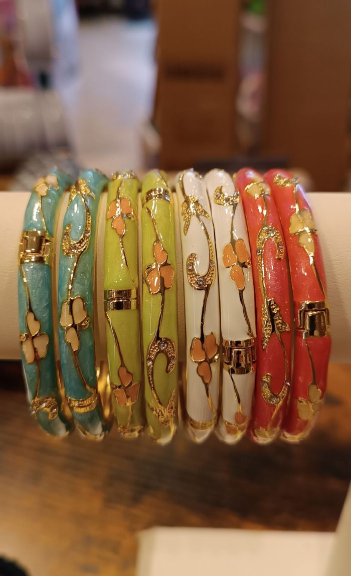Bracelets Thaï Pastel en Laiton – Joncs Colorés Bohème Chic Femme - fushia