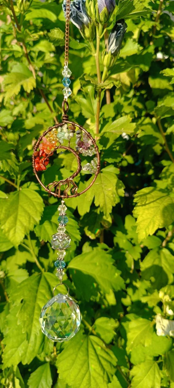 Attrape-soleil en cristal Arbre de Vie avec pierres