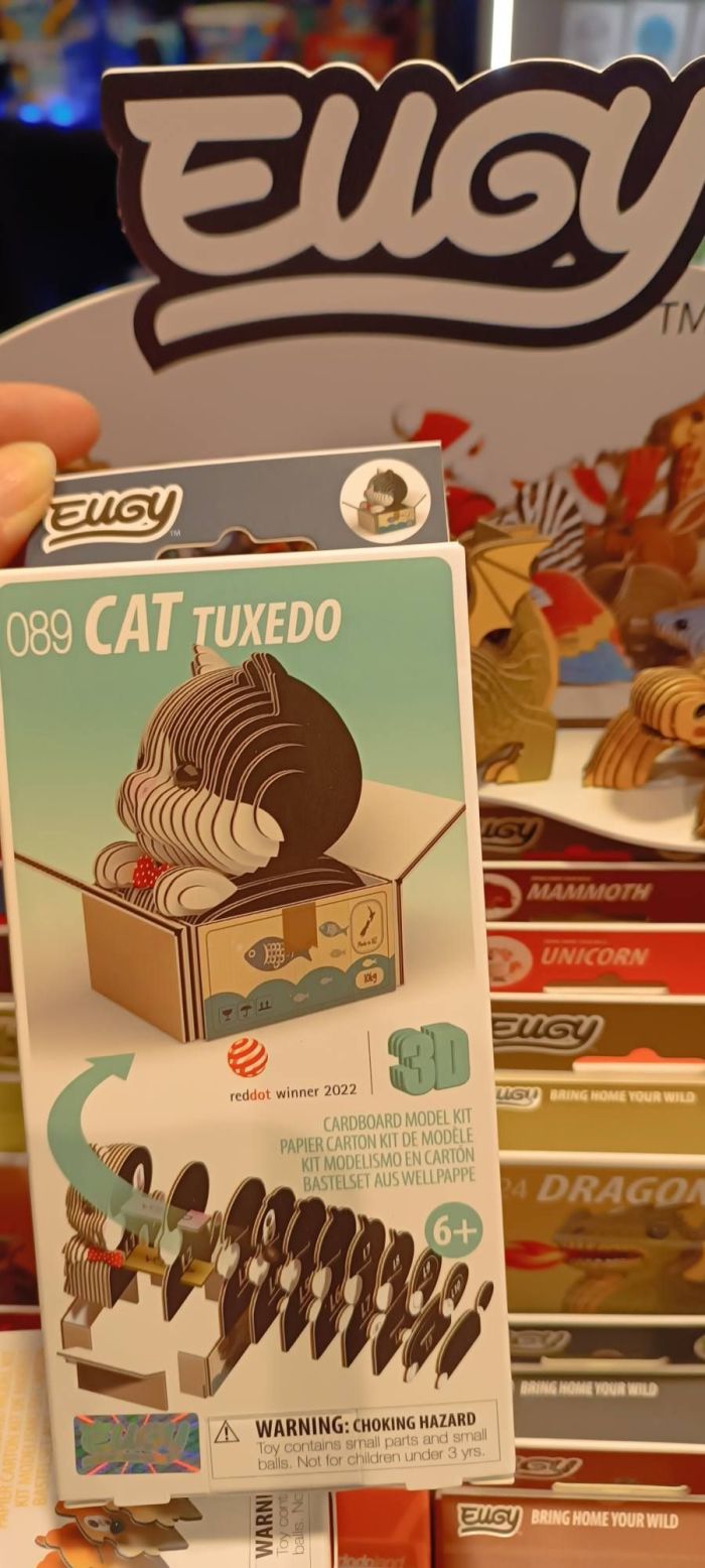 EUGY 3D CHAT TUXEDO