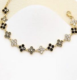 Bracelet trèfles pavés de zircons – éclat joaillier en acier inoxydable - Noir